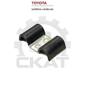 Скоба крепежная укладки РВД Toyota 7FD/FG10-45, 8FD/FG10-35, 7FB10-30