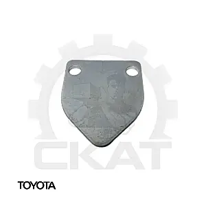 Крышка шкворня бокового  Toyota 7FG15-30, 7FD15-30, 7FB10-30,  60-8FD10-25, 62-7FD10-30 правая