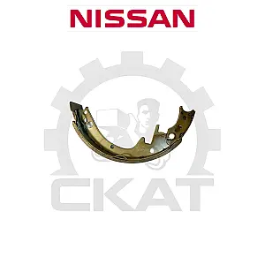Колодки тормозные Nissan J01, L01 задние (1шт)
