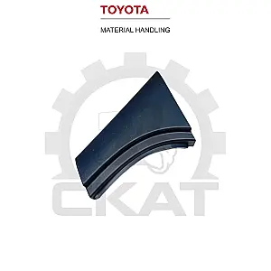Брызговик Toyota 7FD15 верхняя часть правая