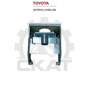 Кронштейн редуктора колеса ведущего Toyota-BT LPE200, 7SLL12.5-13.5